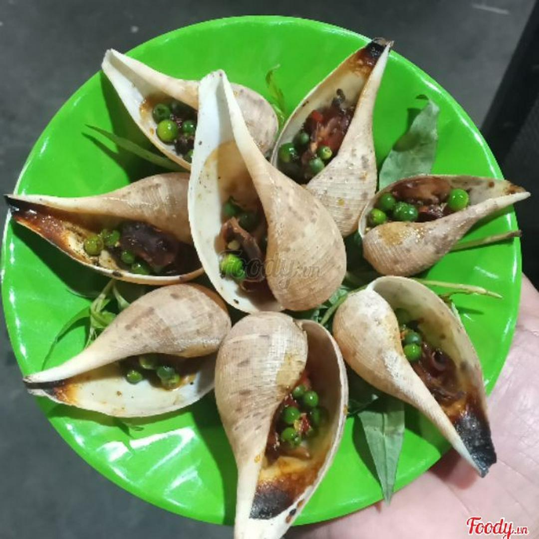 oc-muong-nuong-tieu-xanh