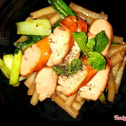 nui-xao-xuc-xich-trung