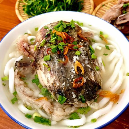 banh-canh-au-ca-loc