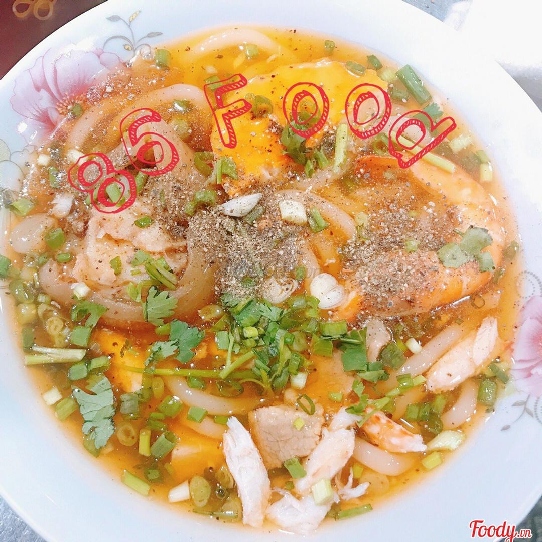 banh-canh-cua-tom-gio