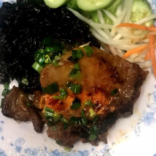 com-gao-lut-voi-suon