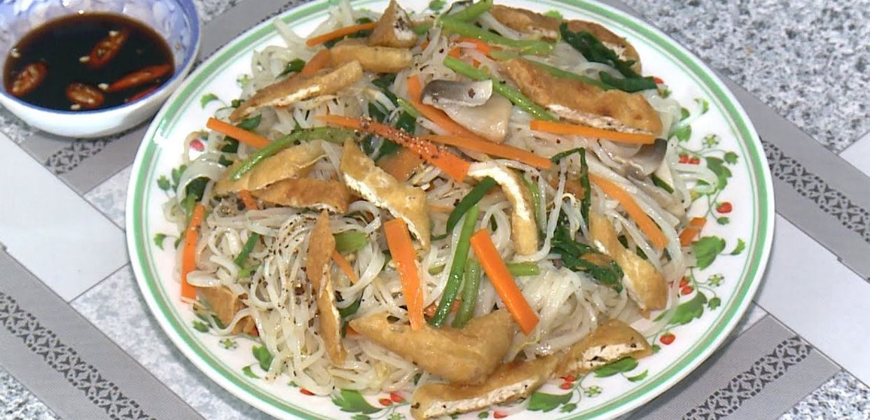 com-chay-giac-nguyen-tran-phu