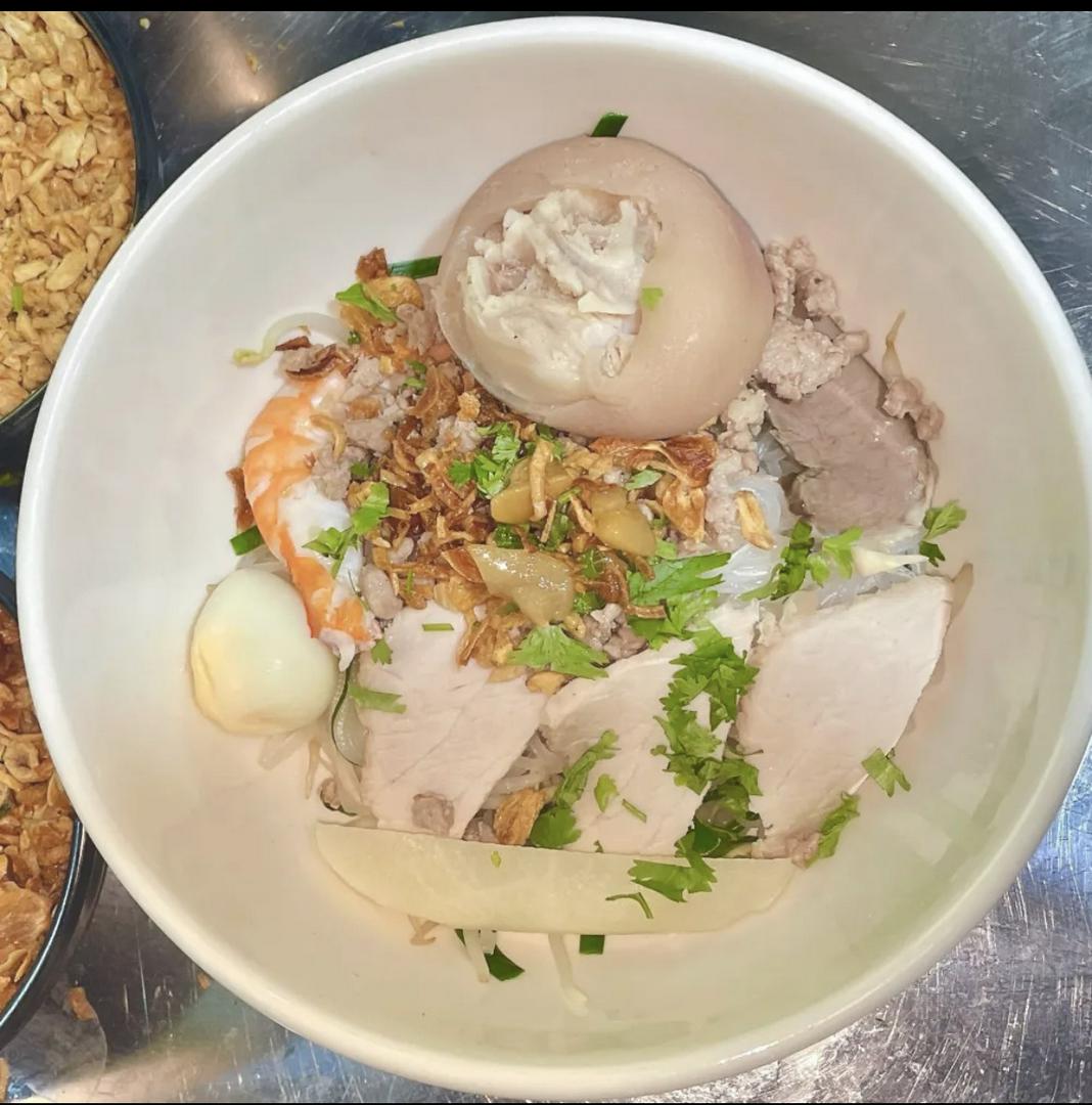 hu-tieu-kho-thap-cam-gio-nuoc