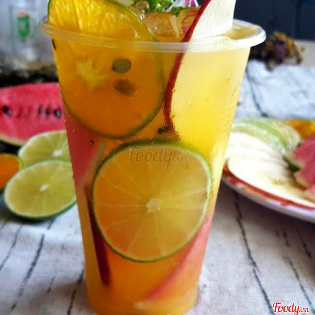 tra-hoa-qua-nhiet-oi