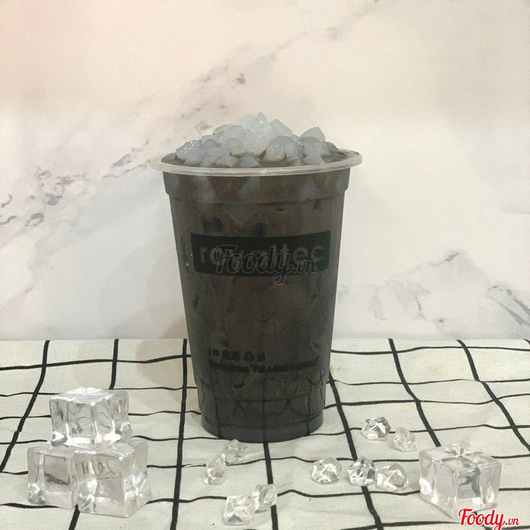 tra-sua-than-tre-thach-dua-royaltea-m