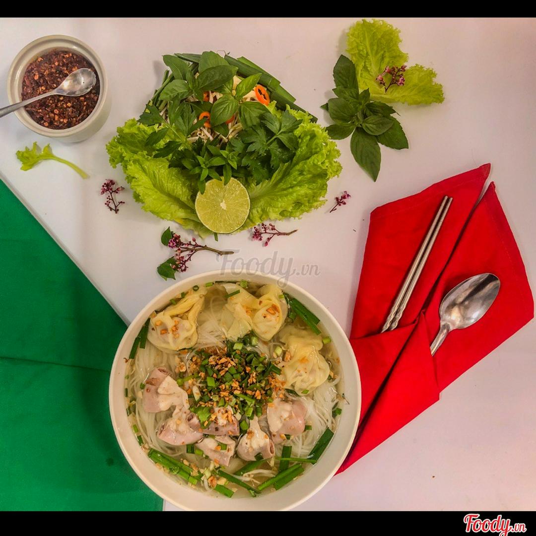 hu-tieu-hoanh-thanh-pheo