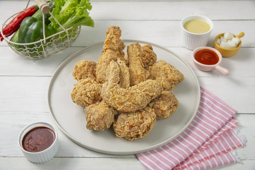 ga-nguyen-con-ac-biet