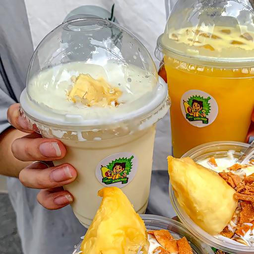 sua-chua-sau-rieng-tuoi