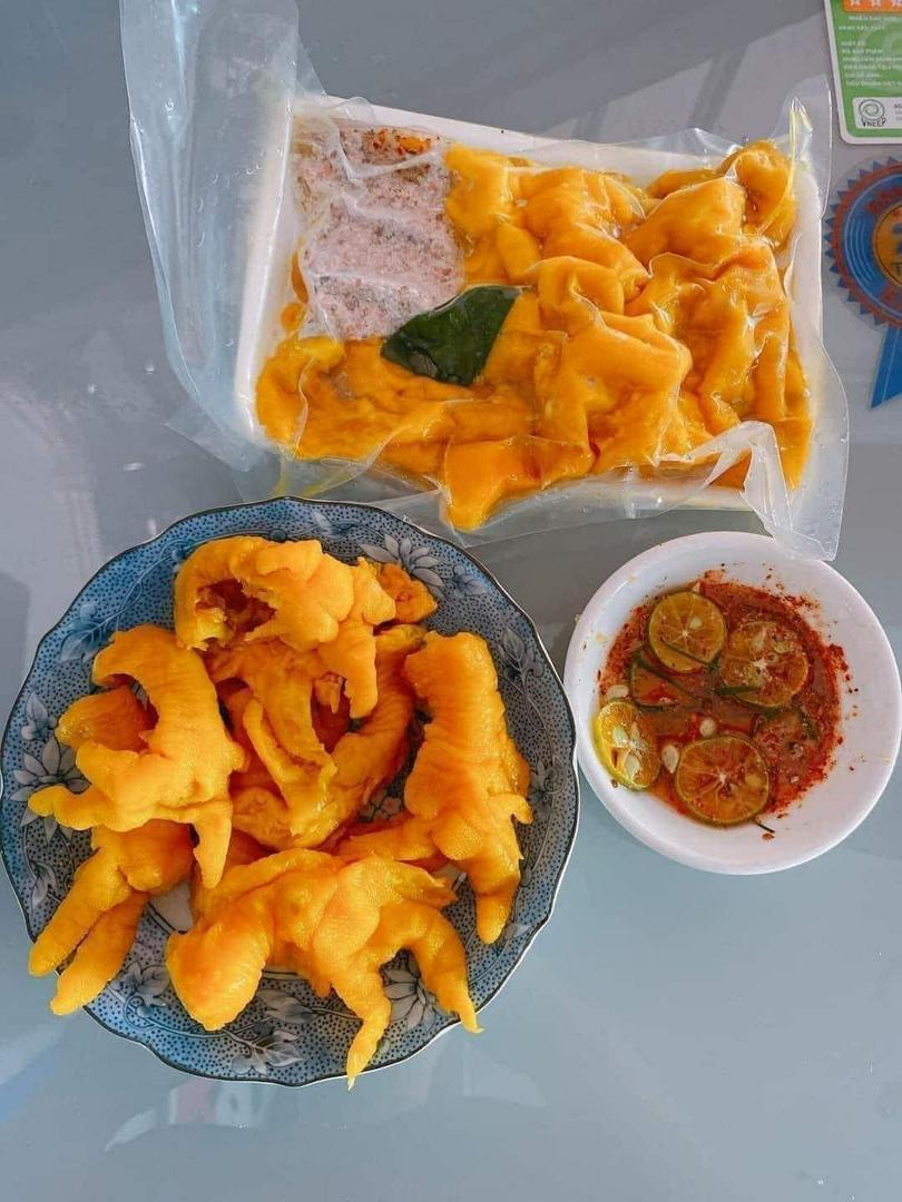 chan-ga-rut-xuong-u-muoi-hoa-tieu-an-lien