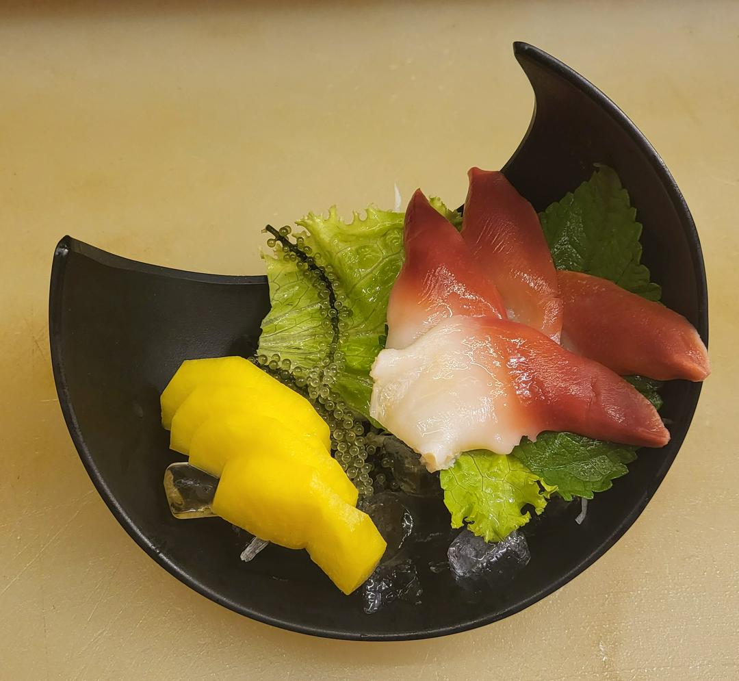 hokkigai-sashimi