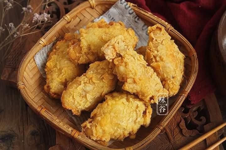 canh-ga-khuc-giua-kfc-2-chiec