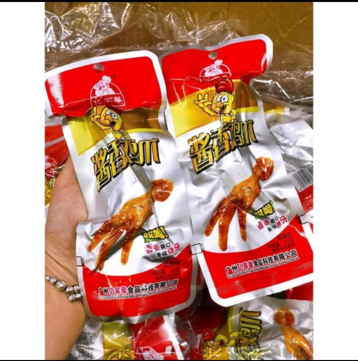 chan-ga-tu-xuyen-trung-ong-goi