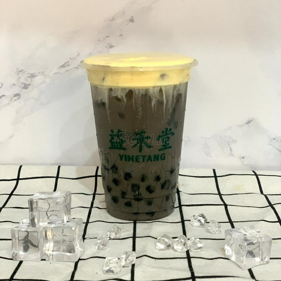 tra-sua-than-tre-kem-trung-tran-chau-uong-en-yihetang