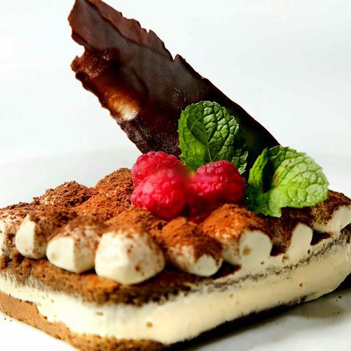 96-tiramisu