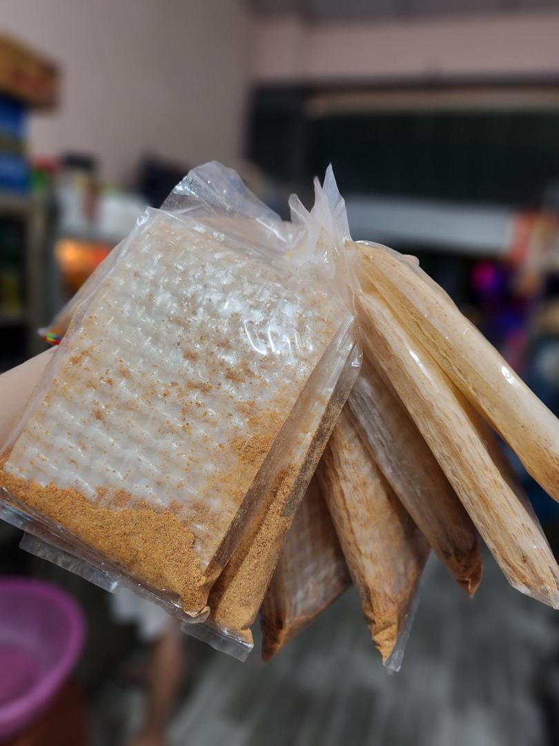 banh-trang-la-muoi-co-mi