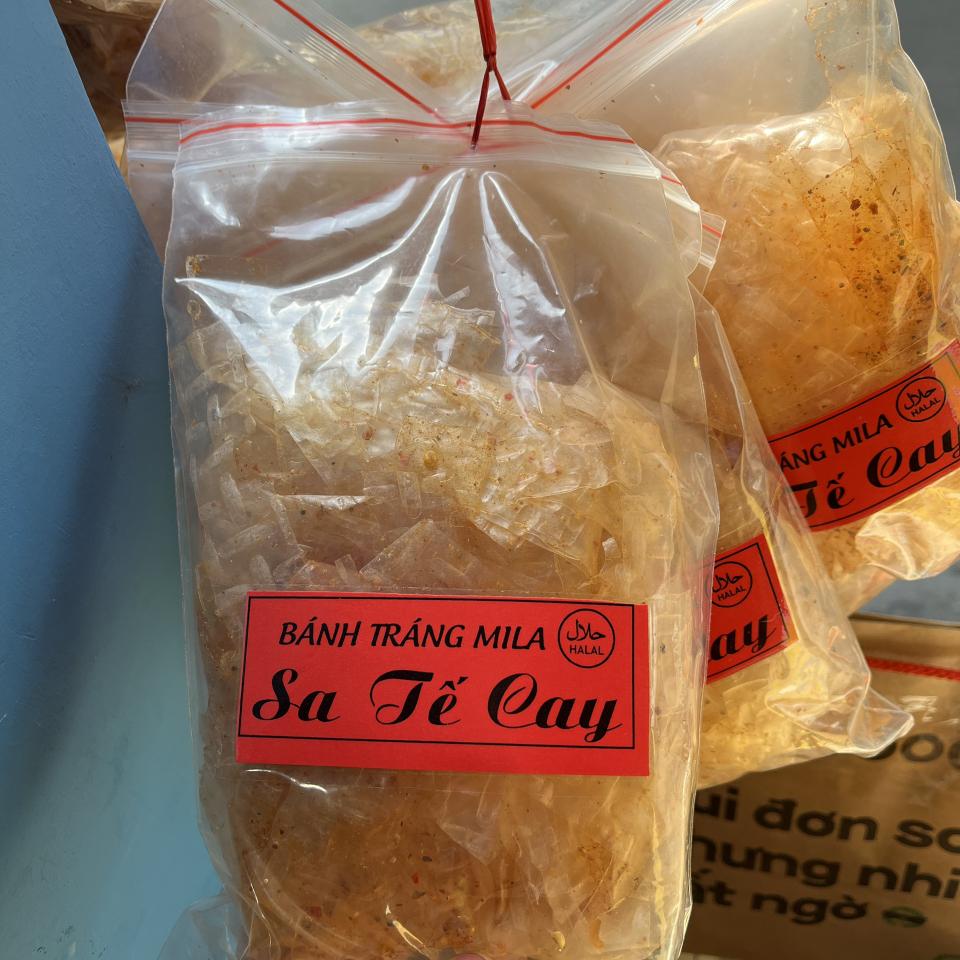 banh-trang-sate-cay-tron-san