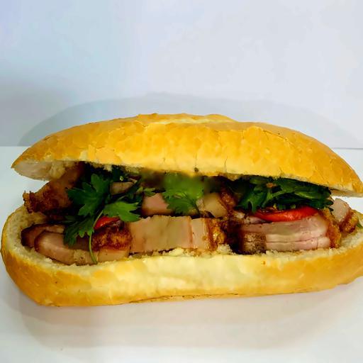 banh-mi-heo-quay