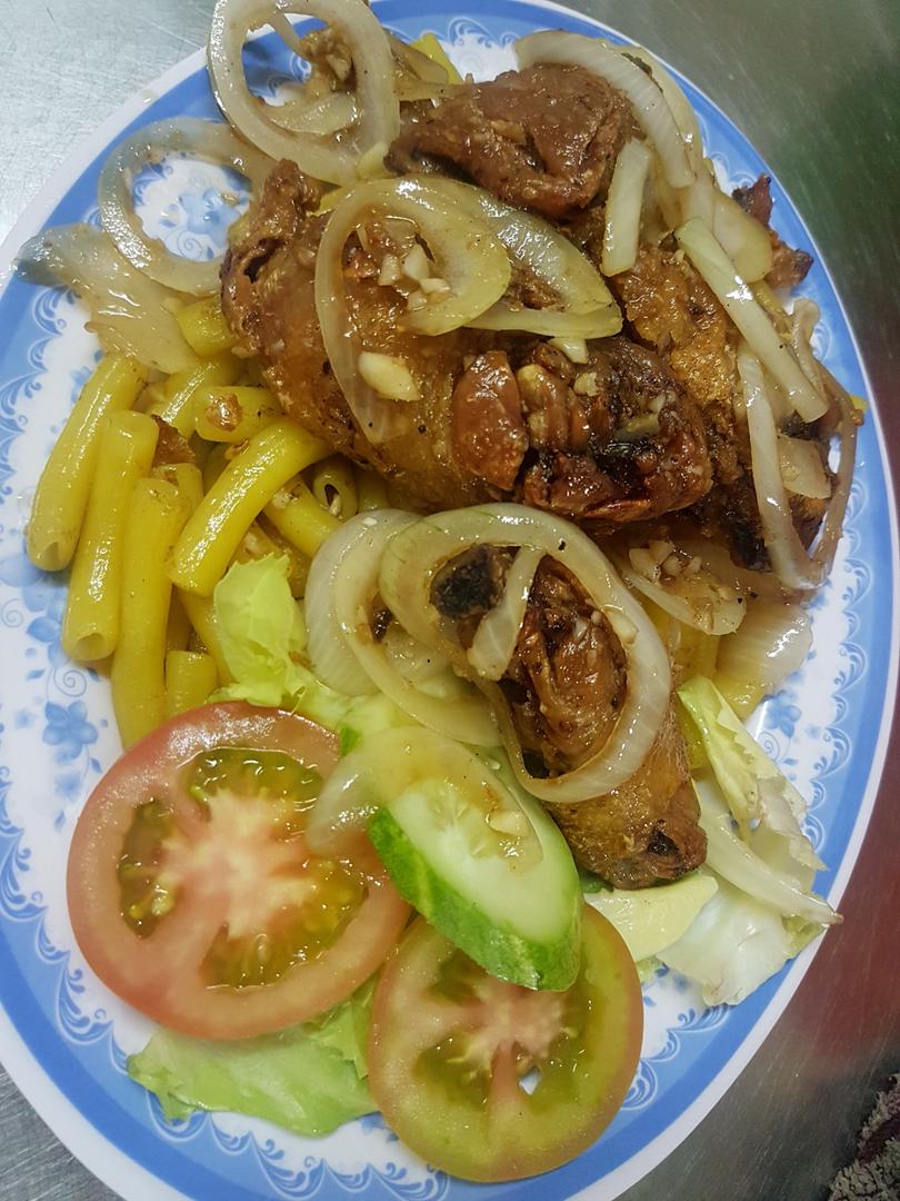 com-ga-chien-nuoc-mam