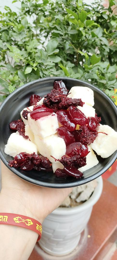 sua-chua-deo-mix-ac-rim-dau-tam