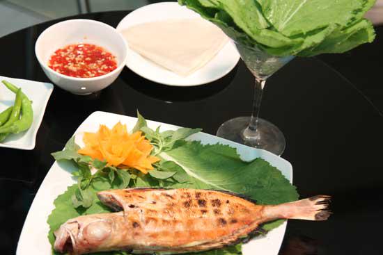 ca-ba-trau-nau-khe-mang-nuong