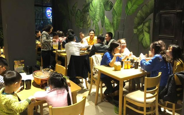 daki-quan-chan-ga-ngon-tran-duy-hung