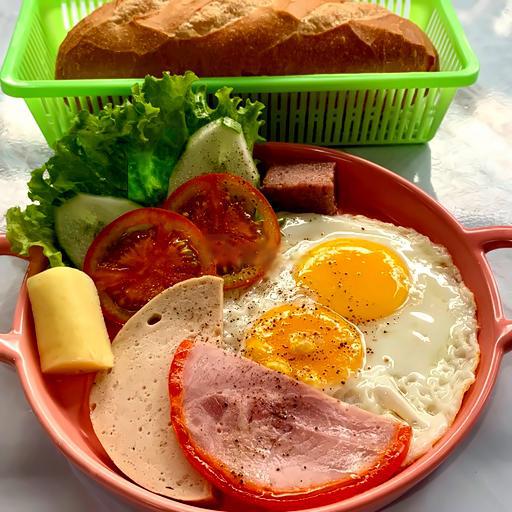 banh-mi-op-la-cha-jambon