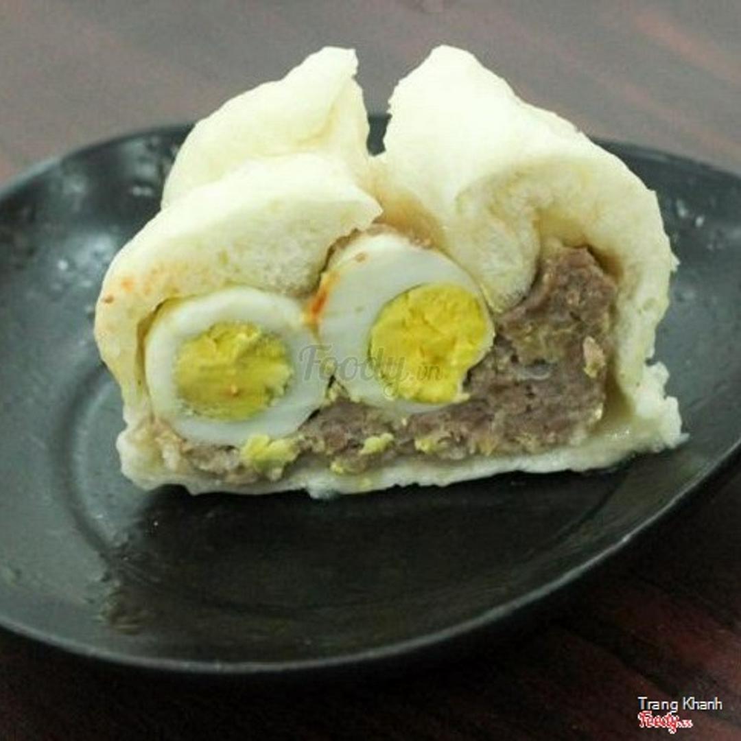 banh-bao-trung-cut