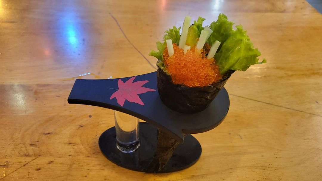 tobiko-temaki