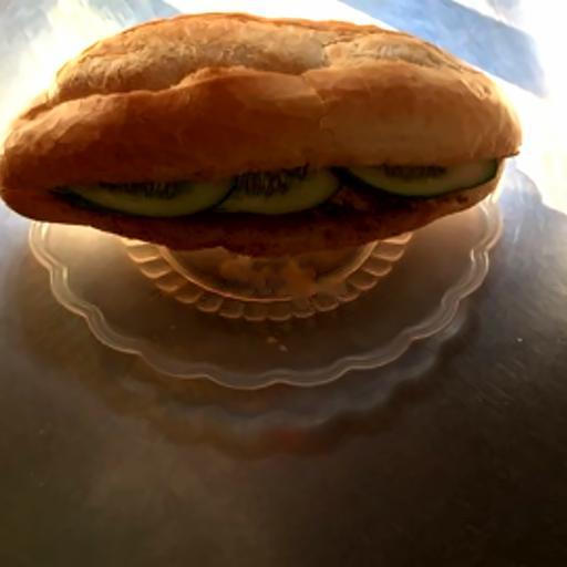 banh-my-xuc-xich-bo-kho