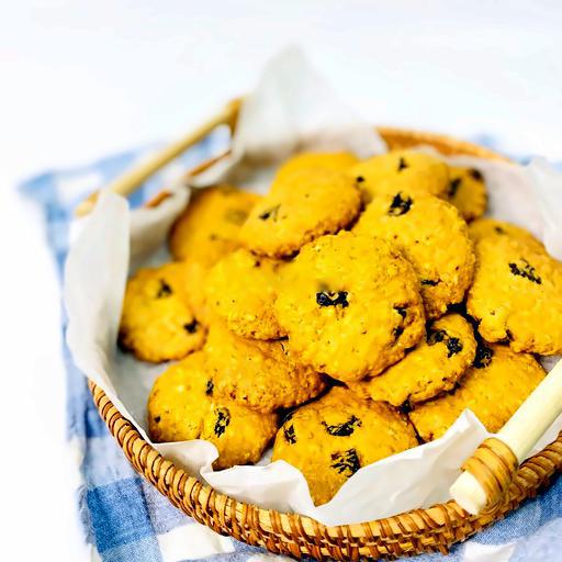 banh-quy-yen-mach-nho-300g