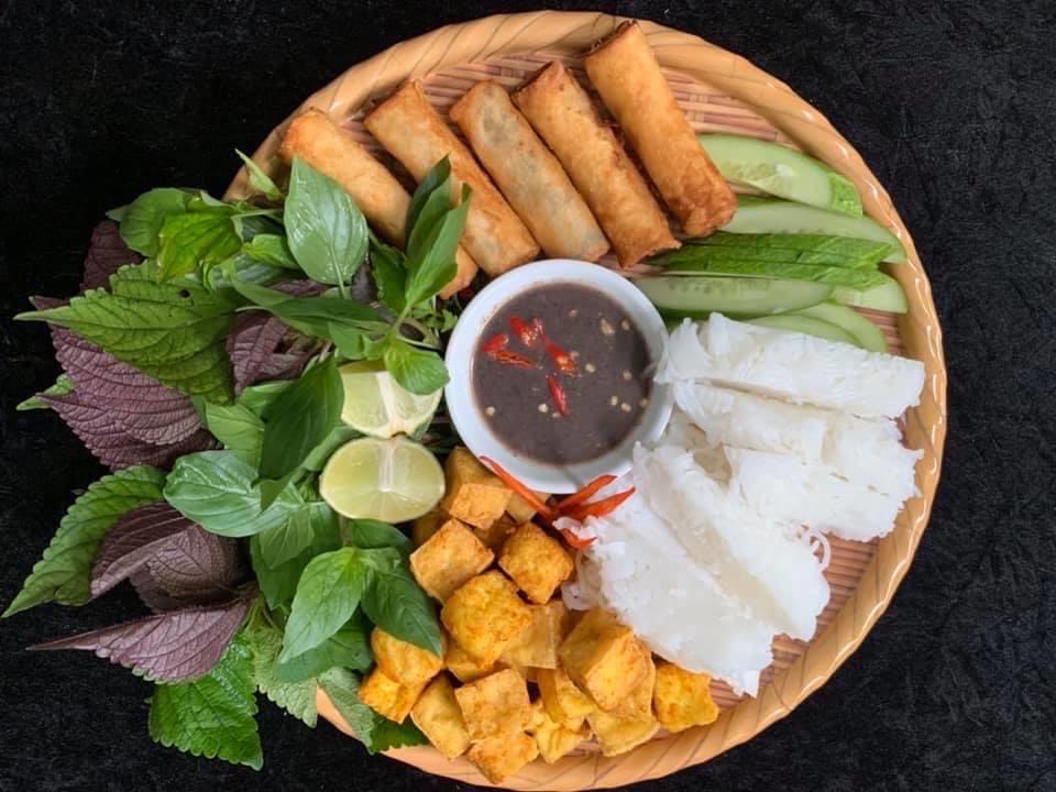 bun-au-nem-cuon-cha-gio