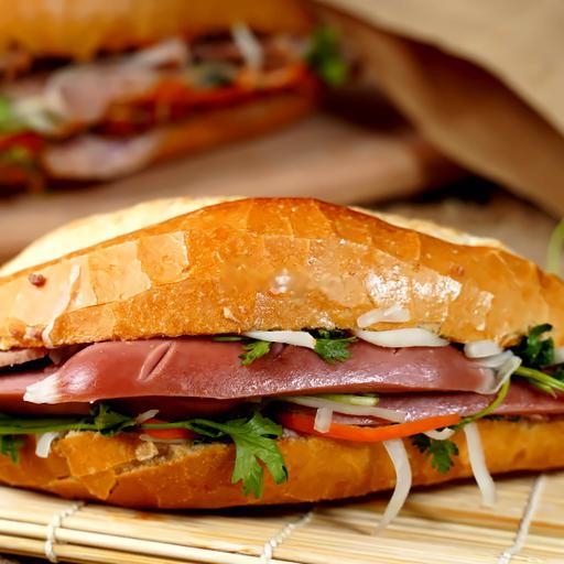 banh-mi-pate-dam-bong