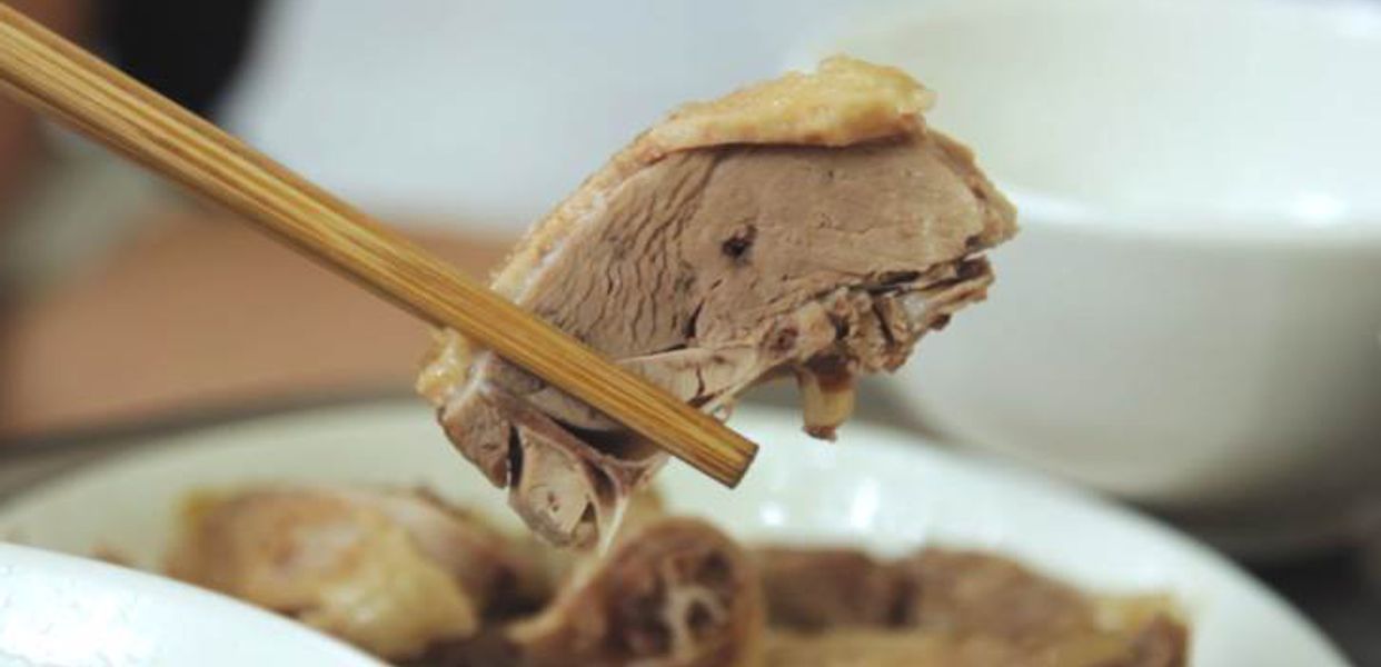 dung-huyen-ngan-ngon-pho-co-ba-trieu