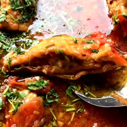 com-au-hu-nhoi-thit-sot-ca