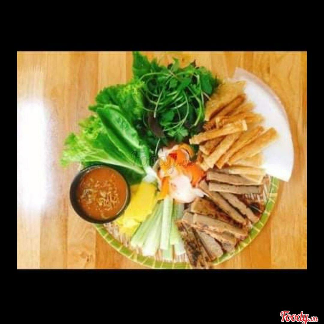 nem-nuong-nha-trang-xuat-to