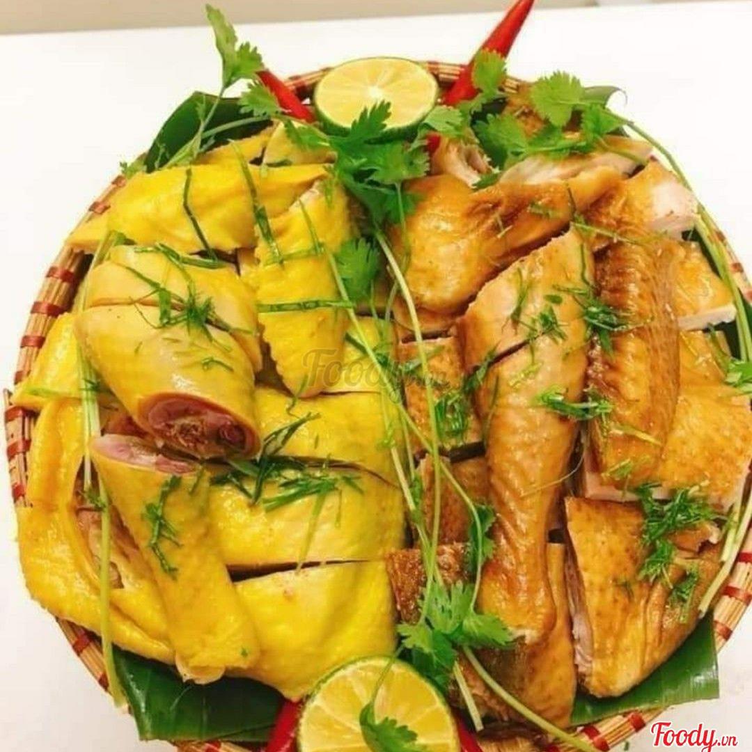 ga-u-muoi-hoa-tieu-nguyen-con