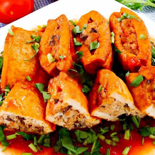 com-au-hu-nhoi-thit-sot-ca-chua