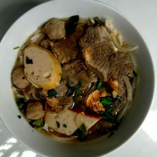 bun-bo-hue-to-thuong