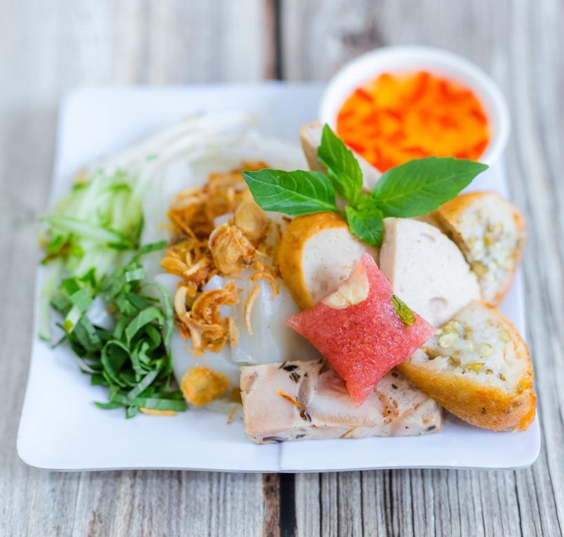 combo-2-banh-uot-ac-biet-tang-1nuoc-suoi