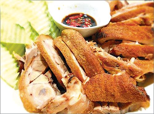 chan-gio-heo-muoi-kim-chi