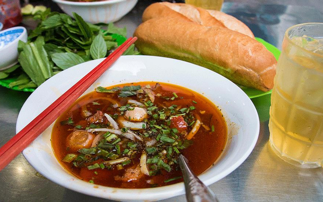tuoi-banh-mi-pho-bo-kho-tran-inh-xu