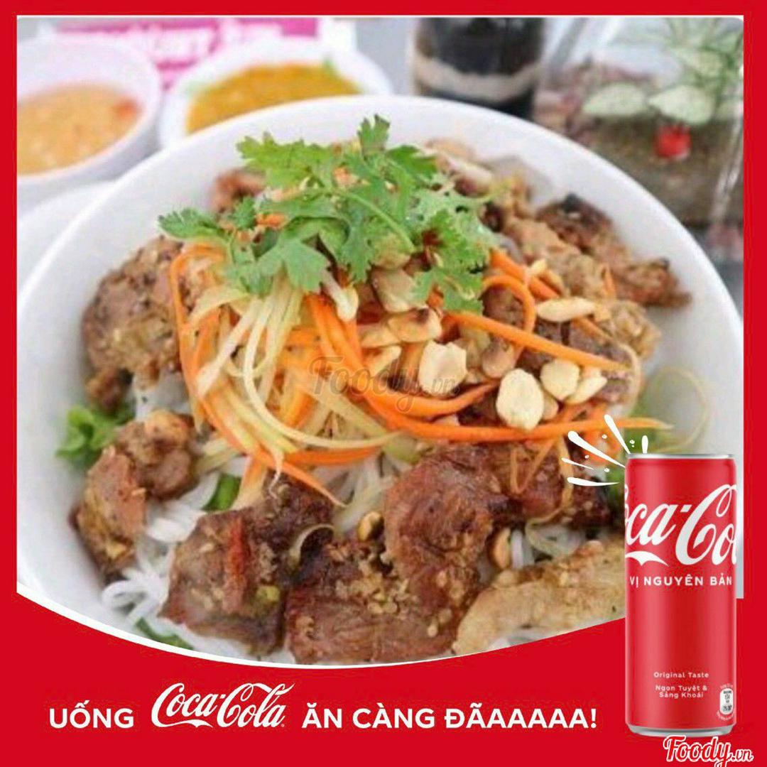 bun-thit-nuong-ac-biet-1-lon-coca-cola