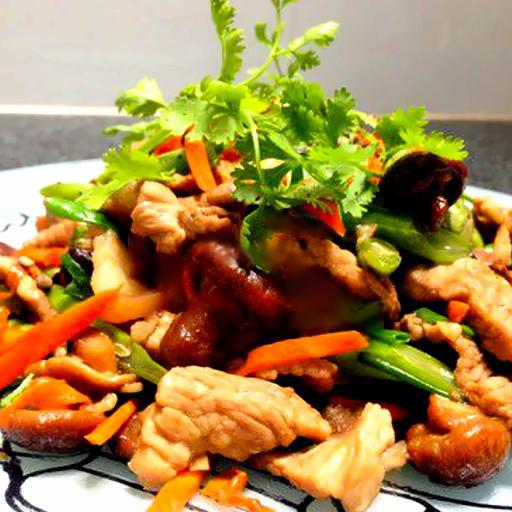 com-thit-heo-xao-thap-cam