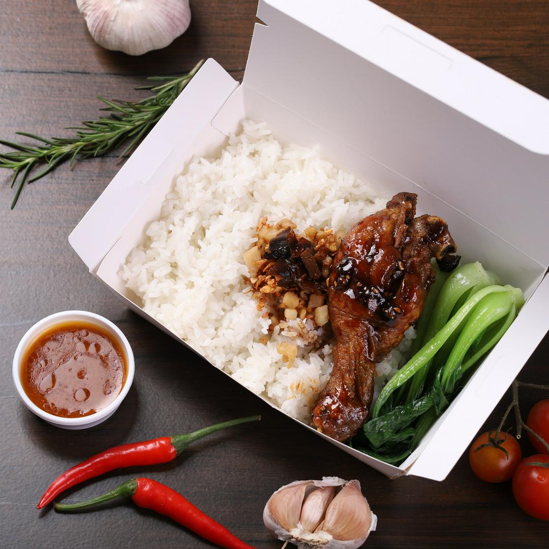 com-ui-ga-sot-mam-tieu-en