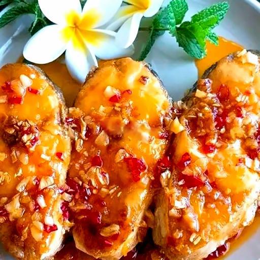 com-ca-hu-chien-muoi-sa