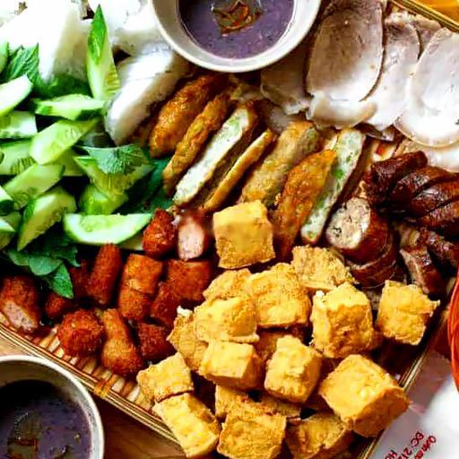 bun-au-mam-tom-co-hop