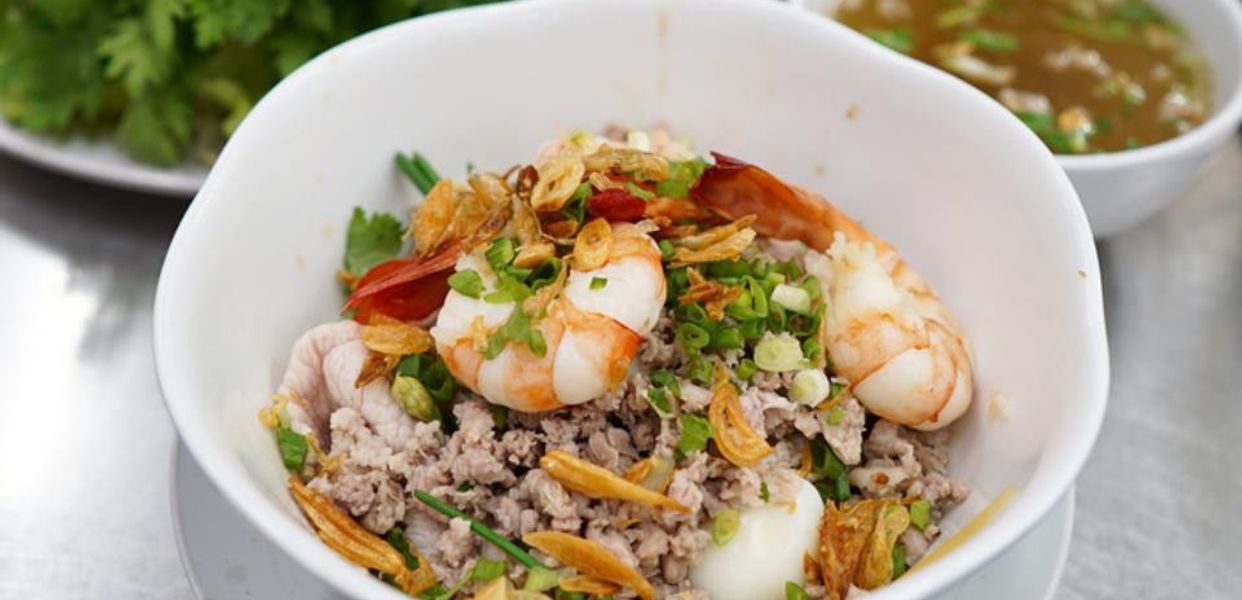 hai-cui-hu-tieu-nam-vang-nguyen-kiem