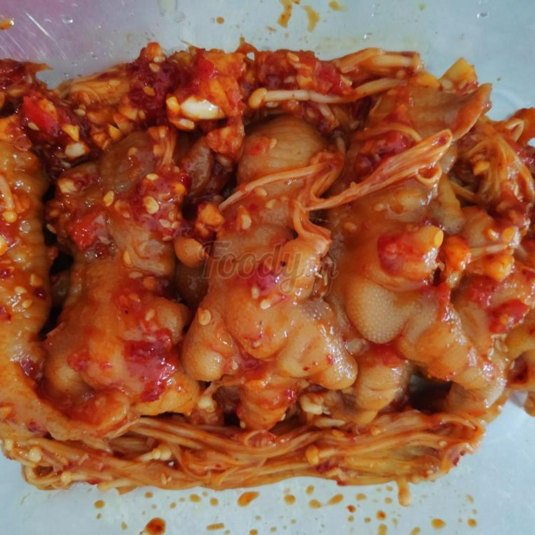 chan-ga-rut-xuong-sot-cay-han-quoc-nho