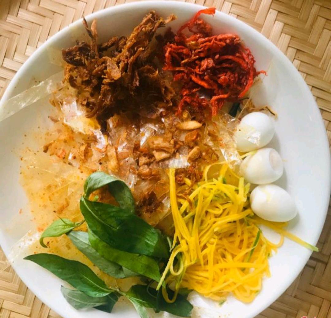 banh-trang-tron-kho-muc-bo