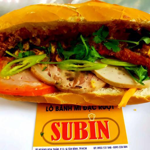 banh-mi-thap-cam-ac-biet